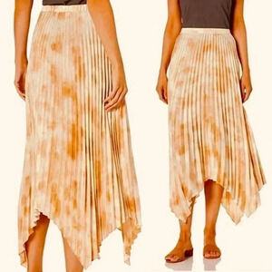 Vince Camuto Skirt, Pleated, Sharkbite hem, Size 2X, ivory and blush